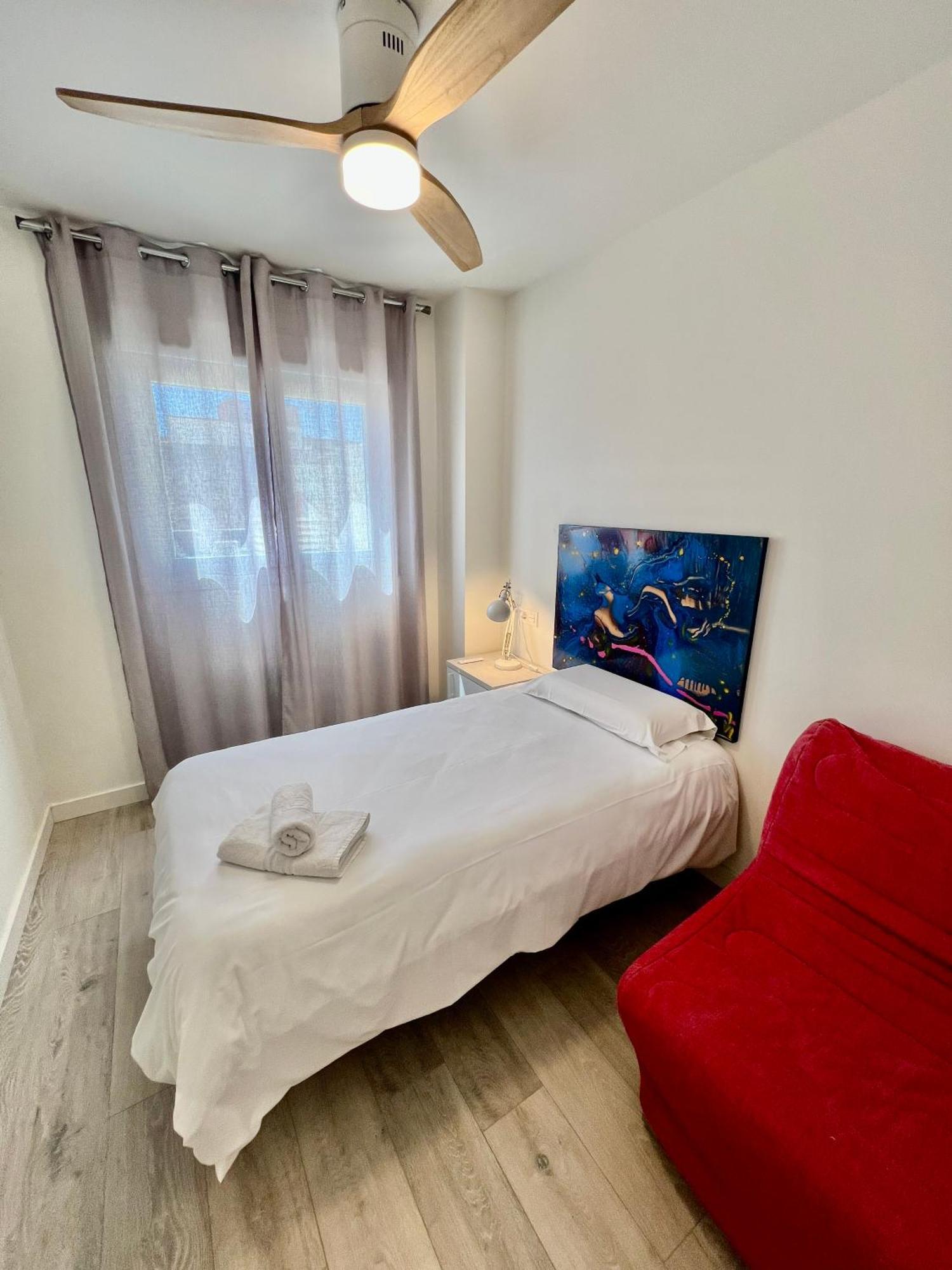Apartamentos Rincón del Mar Torre Del Mar Exterior foto