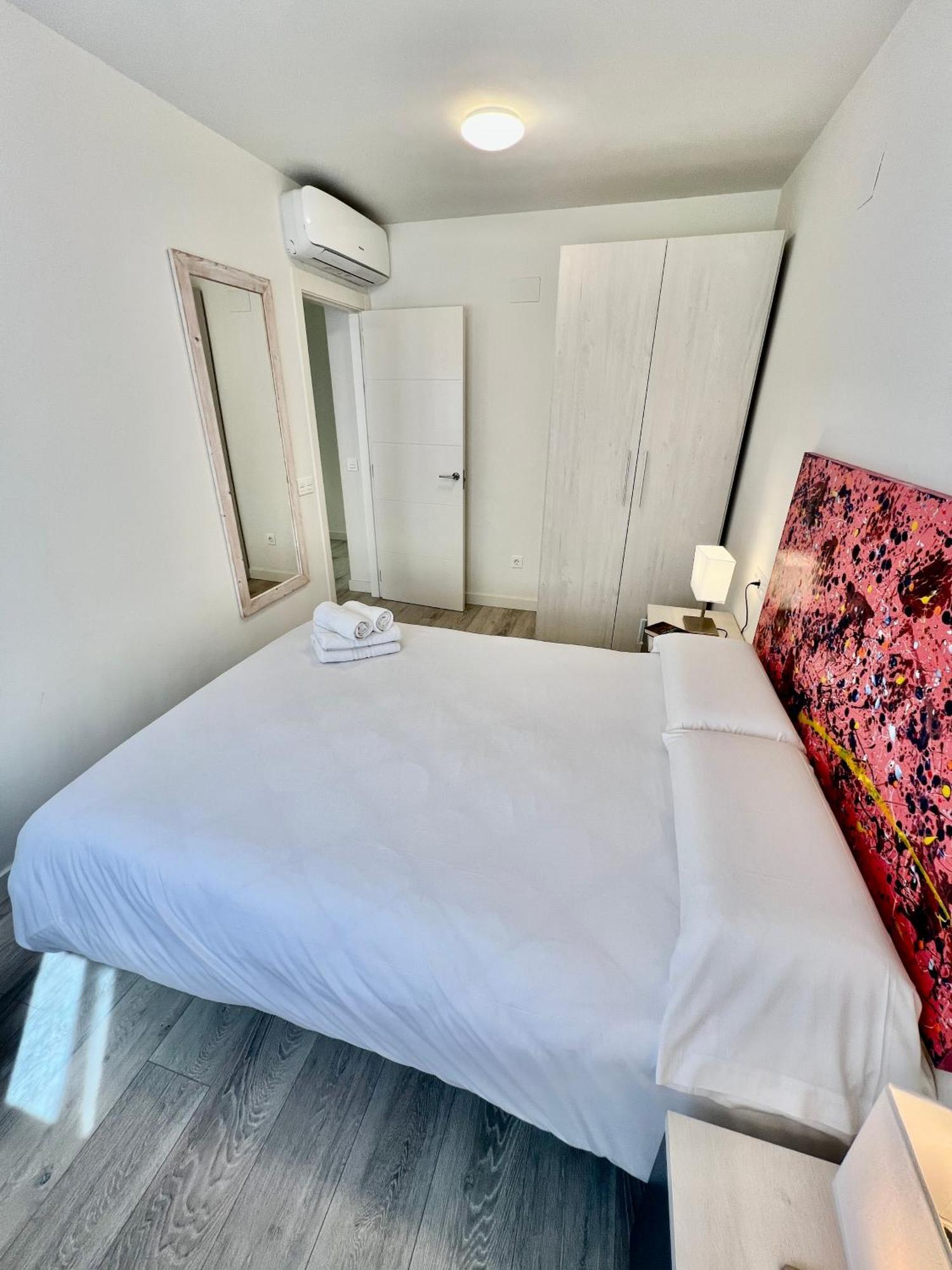 Apartamentos Rincón del Mar Torre Del Mar Exterior foto