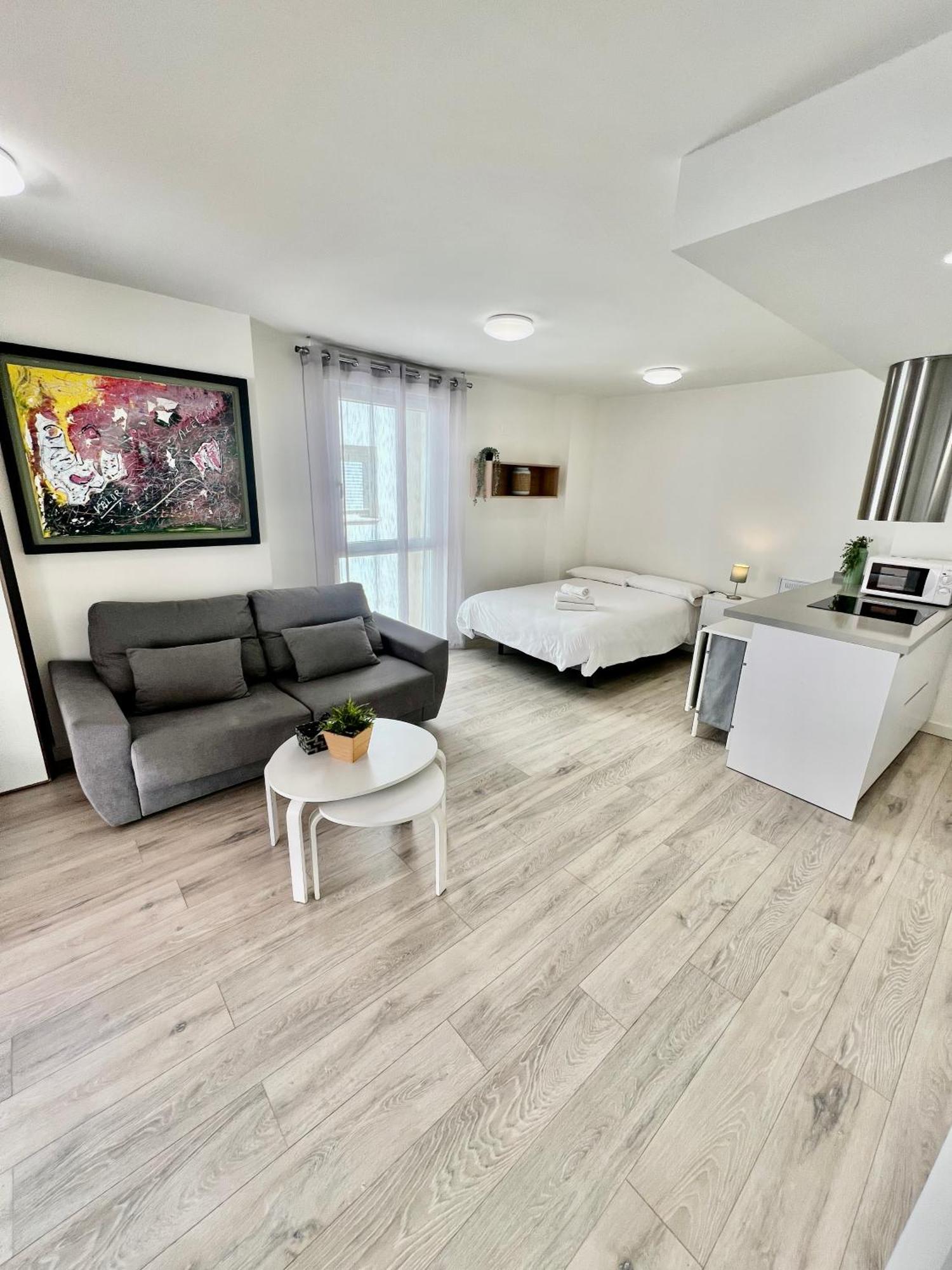 Apartamentos Rincón del Mar Torre Del Mar Exterior foto