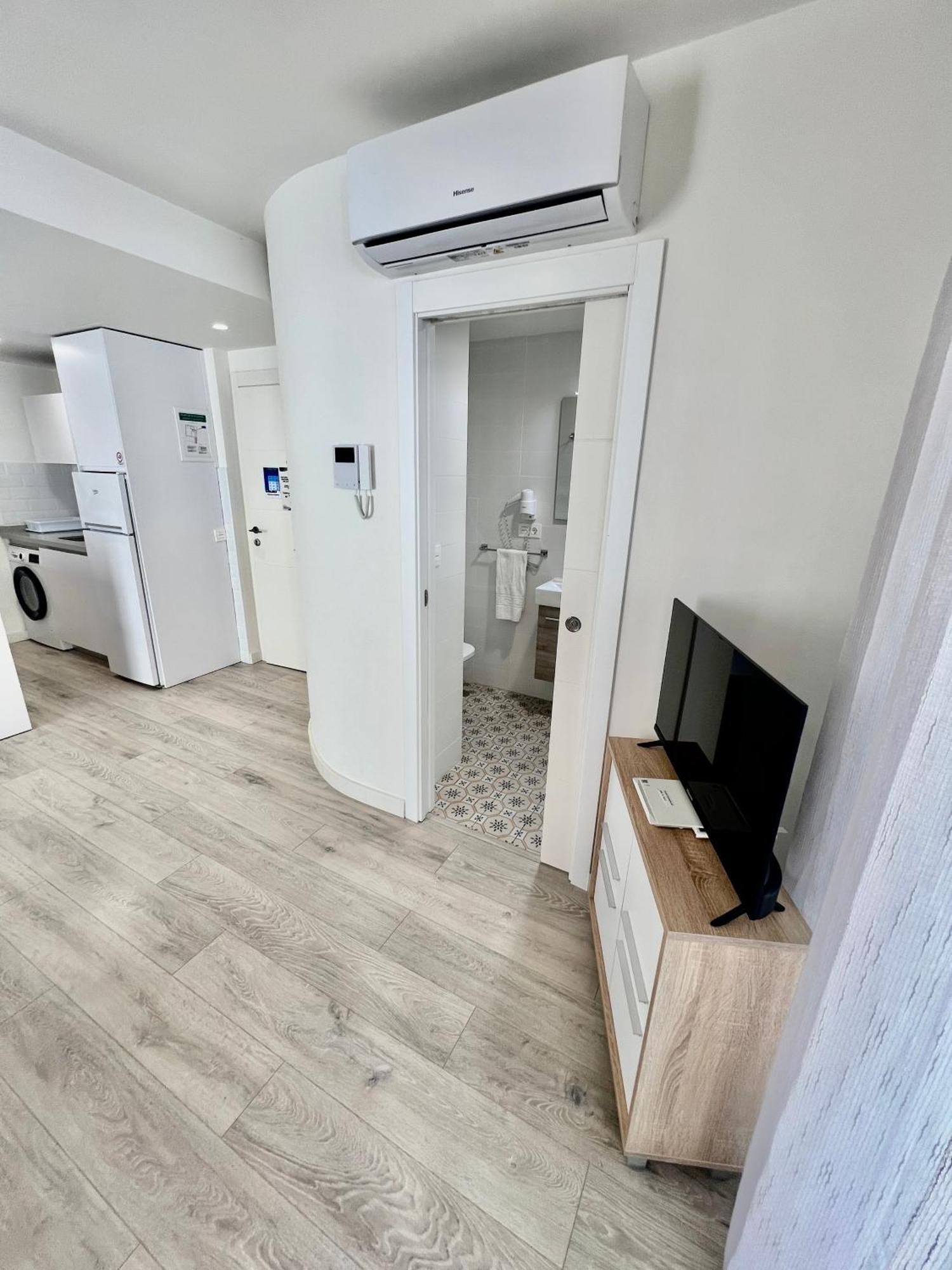 Apartamentos Rincón del Mar Torre Del Mar Exterior foto